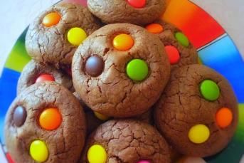 Bitter Çikolatalı Ve Bonibonlu Kurabiye