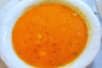 Misket Köfteli Şehriyeli Domates Çorbası