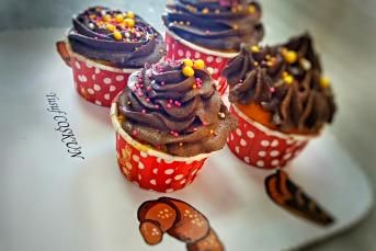 Şefinden Pratik Nefis Vanilyalı Cupcake