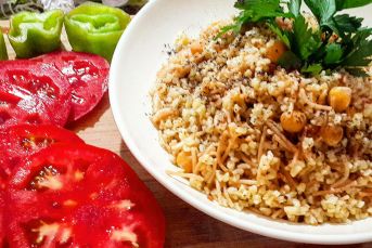 Şehriyeli Nohutlu Bulgur Pilavı