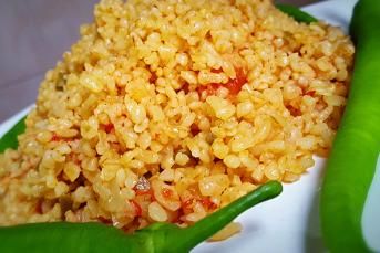 Nefis Acılı Domatesli Bulgur Pilavı (Tam Ölçü)