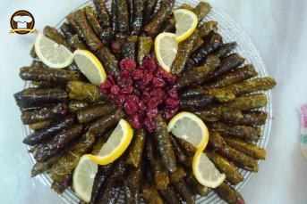 Zeytinyağlı Vişneli Yaprak Sarma