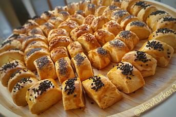 Kıyır Kıyır Sirkeli Pastane Kurabiyesi (82 Adet)