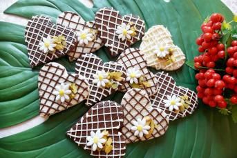 Çikolatalı Kalp Kurabiyeler