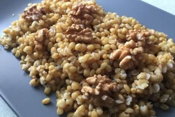 Cevizli Buğday Salatası