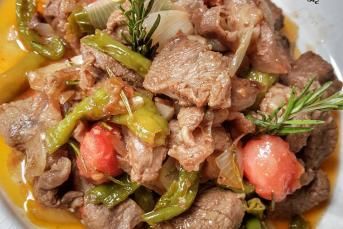 Taze Biberiyeli Et Sote