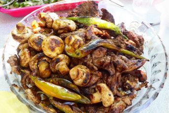 Lokum Gibi Marine Soslu Et Ve Mantar Mangal