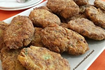 Közlenmiş Patlıcan Köftesi