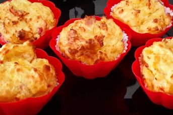 Az Malzemeli Yağsız Unsuz Patatesli Muffin