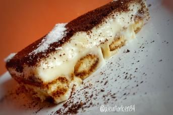 Tiramisu Tadında 10 Dk. Pastası (Bomba Lezzet)