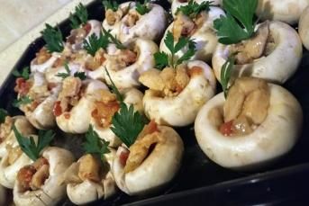 Fırında Tavuk Soteli Mantar Çanakları