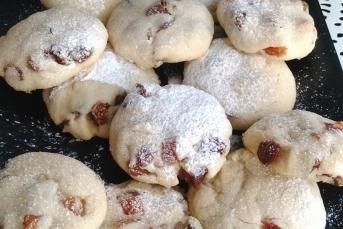 Nefis Ağızda Dağılan Meyveli Kurabiye