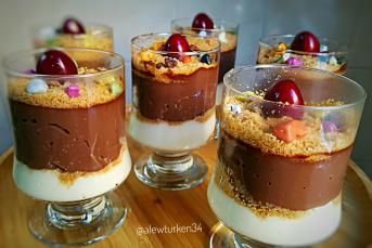 İki Renkli Gerçek Çikolatalı Harika Kuplar (Magnolia Tadında)