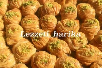 Gül Baklava