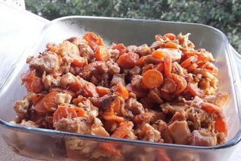 Tavuk Etli Havuç Sote