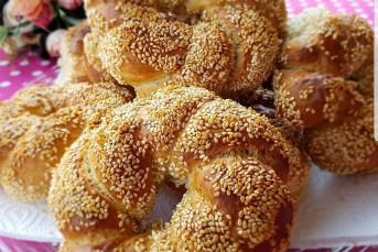 Damla Sakızı Aromalı Simit