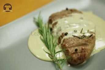 Rokfor Soslu Fransız Usülü Bonfile Ve Kremalı Patates