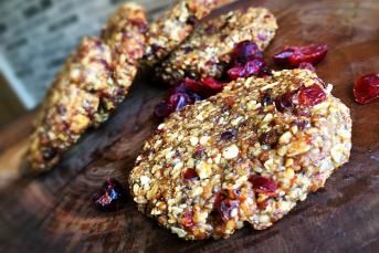 Şekersiz Enerji Kurabiyeleri