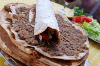 Kolay Lahmacun