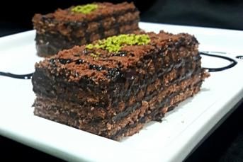 Bisküvili Kolay Pasta Tarifi