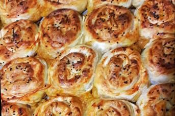 Patatesli Gül Böreği