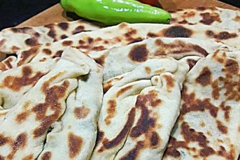 Pazılı Tava Pidesi