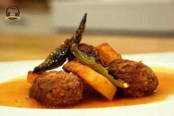 Nefis İzmir Köfte Tarifi