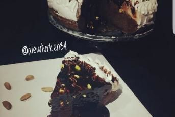 Amerikan Pastası (Kekinde Hiç Yağ Yok)