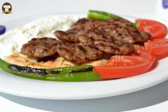 Pideli İnegöl Köfte