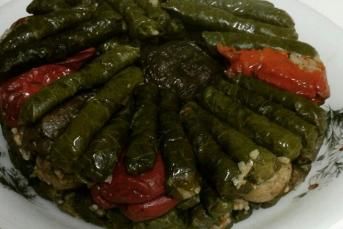 Etli Yaprak Sarma Tarifi