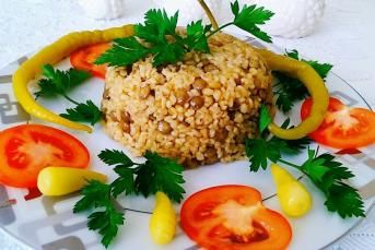 Tereyağlı Mercimekli Bulgur Pilavı
