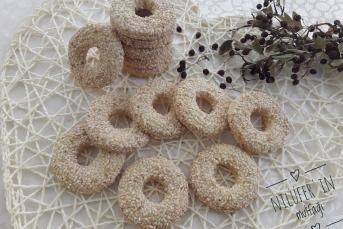 Susamlı Bisküvi Tarifi