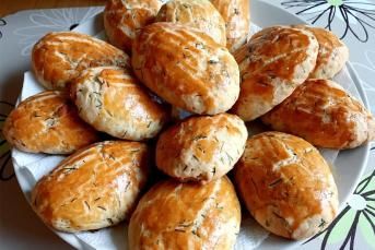 Peynirli Dereotlu Poğaça Nasıl Yapılır