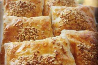 Kıymalı Bohça Böreği