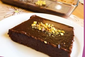 Islak Kek (Tam Ölçülü)