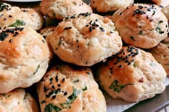 Peynirli Maydanozlu Nefis Poğaça