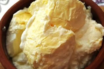 Kaymaklı Yoğurt Yapımı