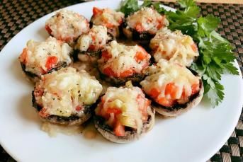 Fırında Kaşarlı Mantar