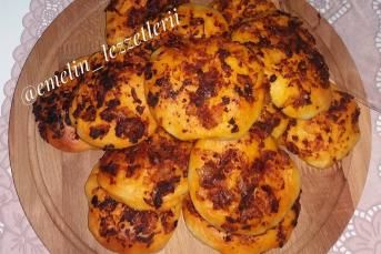 Biberli Ekmek Yapımı