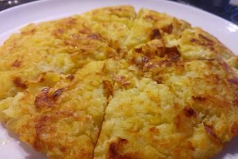 Kaşarlı Patates Omleti