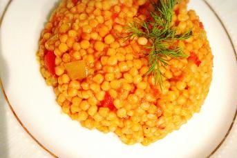 Domatesli Kuskus Pilavı