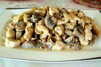 Kremalı Mantarlı Tavuk
