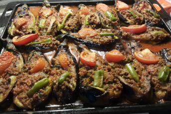 Fırında Karnıyarık Nasıl Yapılır