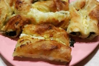 Ispanaklı Peynirli Börek