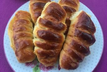 Peynirli Puf Şerit Poğaça