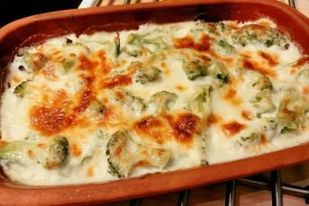 Beşamel Soslu Brokoli