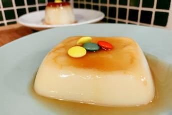 Karamel Soslu Muhallebi (Yumurtasız)