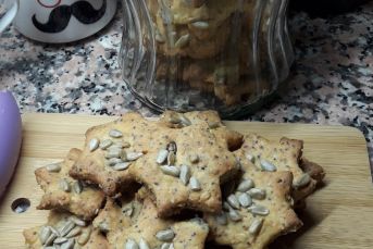 Chia Tohumlu Ay Çekirdekli Diyet Krakerler