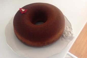 Az Kakaolu Güzel Kabaran Kek