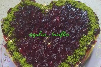 Vişneli Cheesecake Nasıl Yapılır